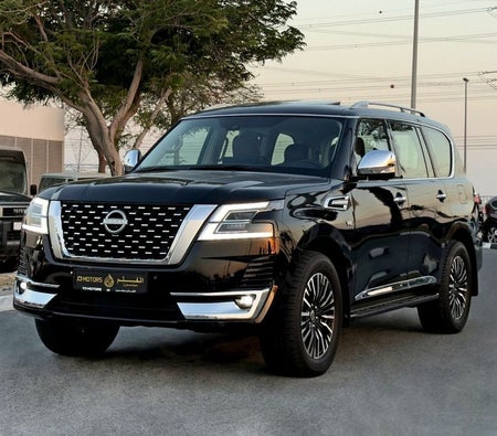 Черный Nissan Patrol 2024 год Черный Nissan Patrol 2024 год