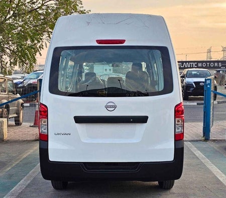 Bianca Nissan Urvan 2025 Bianca Nissan Urvan 2025