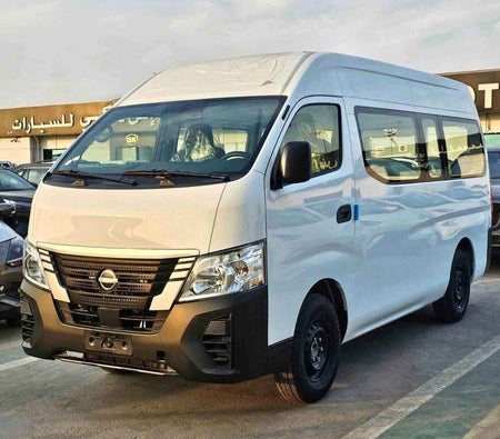 Bianca Nissan Urvan 2025 Bianca Nissan Urvan 2025