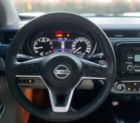 White Nissan Xterra 2023