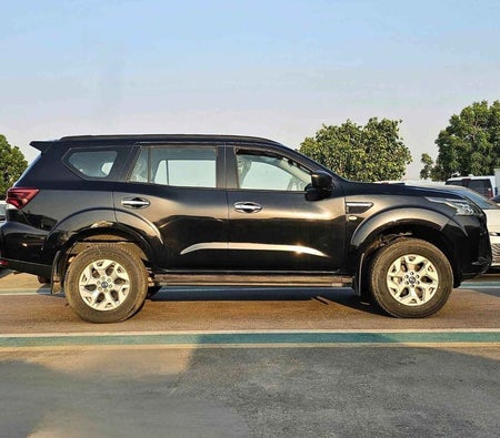 Schwarz Nissan Xterra 2023 Schwarz Nissan Xterra 2023