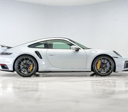 Porsche 911  2023, photo 3 of 4