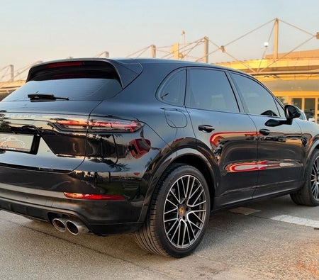 Porsche Cayenne 2018, photo 3 of 4