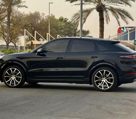 Nero Porsche Cayenne 2020