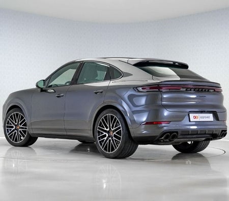 Porsche Cayenne  2025, photo 2 of 4