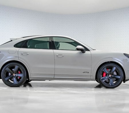 Porsche Cayenne  2025, photo 3 of 4