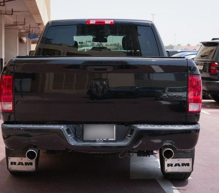 Black Ram 1500 2021