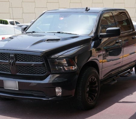Black Ram 1500 2021