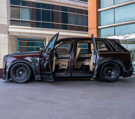 Rolls Royce Cullinan  2020, photo 2 of 4