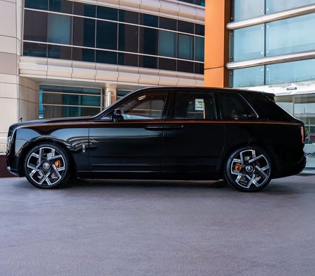 Rolls Royce Cullinan  2025, photo 3 of 4