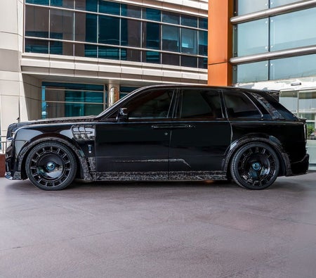 Rolls Royce Cullinan 2025, photo 3 of 4
