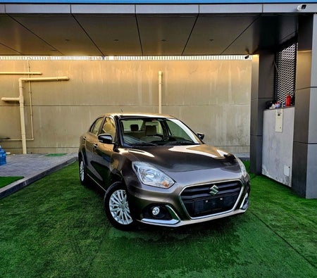 Серый Suzuki Dzire 2023 год Серый Suzuki Dzire 2023 год