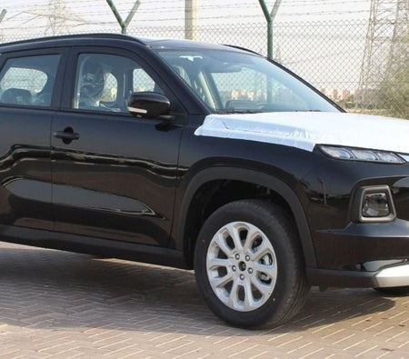 Suzuki Grand Vitara 2026, photo 3 of 4