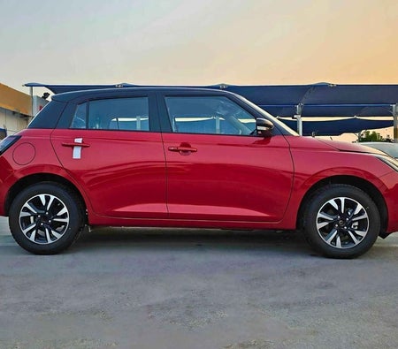 Rosso Suzuki Swift 2025