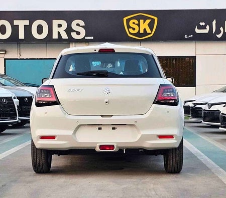 Weiß Suzuki Swift 2026