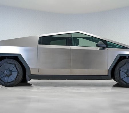 Tesla Cybertruck  2024, photo 3 of 4