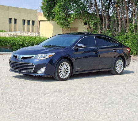 Noir Toyota Avalon 2014