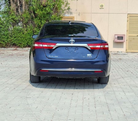 Noir Toyota Avalon 2014