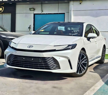 Bianca Toyota Camry 2026
