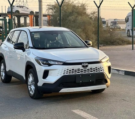 Toyota Corolla Cross 2026, photo 2 of 4