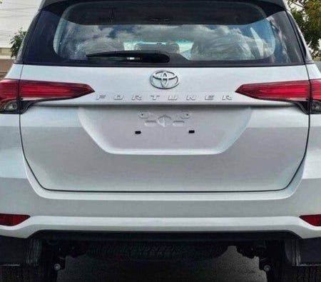 Toyota Fortuner 2025, photo 4 of 4