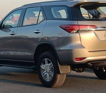 Toyota Fortuner 2025, photo 4 of 4