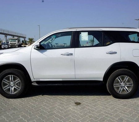Toyota Fortuner 2025, photo 4 of 4