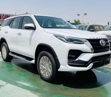 Toyota Fortuner  2026, photo 2 of 4