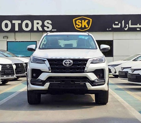 Weiß Toyota Fortuner 2026 Weiß Toyota Fortuner 2026
