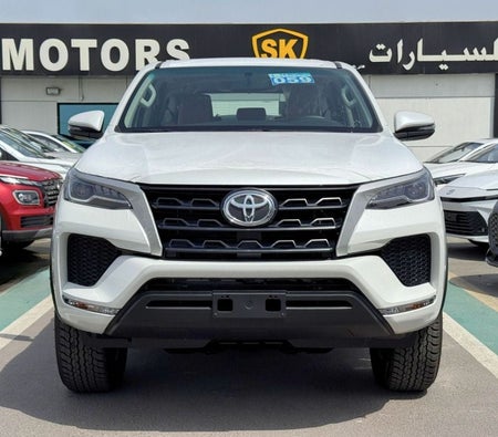Weiß Toyota Fortuner 2026 Weiß Toyota Fortuner 2026