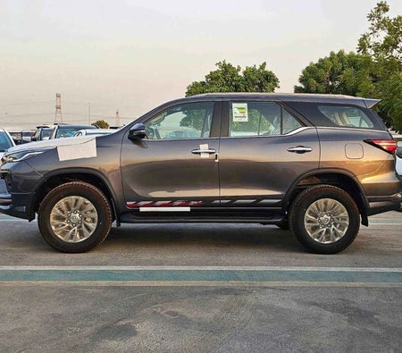 Grigio Toyota Fortuner 2026