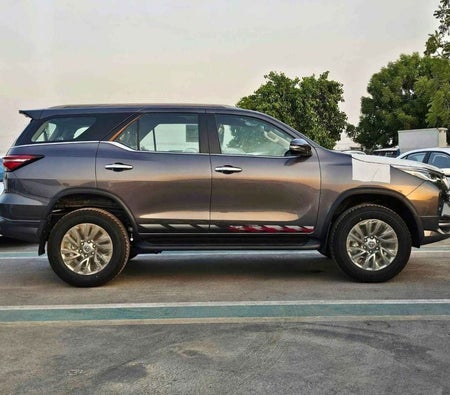 Grigio Toyota Fortuner 2026
