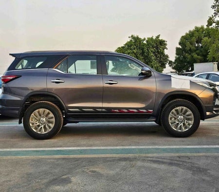 Grigio Toyota Fortuner 2026