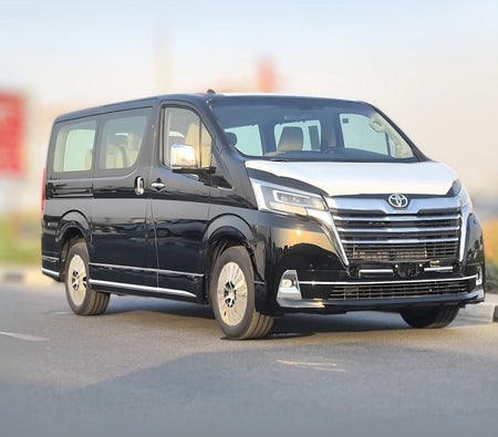 Negro Toyota Granvia 2025 Negro Toyota Granvia 2025