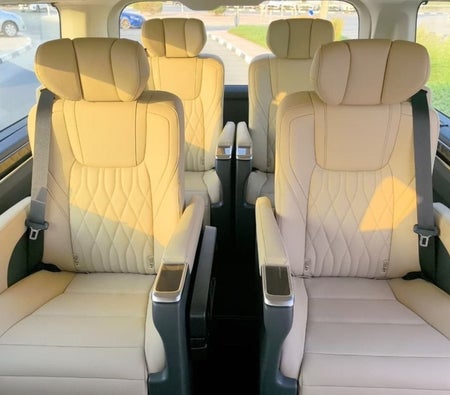 Bianca Toyota Granvia 2025 Bianca Toyota Granvia 2025