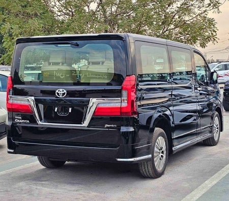 Schwarz Toyota Granvia 2026 Schwarz Toyota Granvia 2026