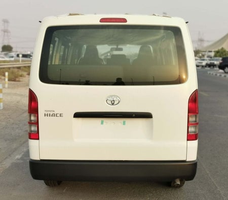 Blanco Toyota Hiace 2022 Blanco Toyota Hiace 2022