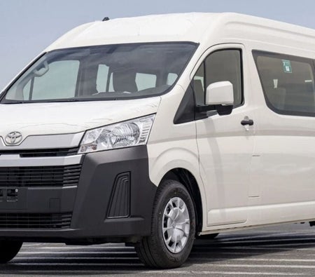 Toyota Hiace 2023, photo 1 of 4