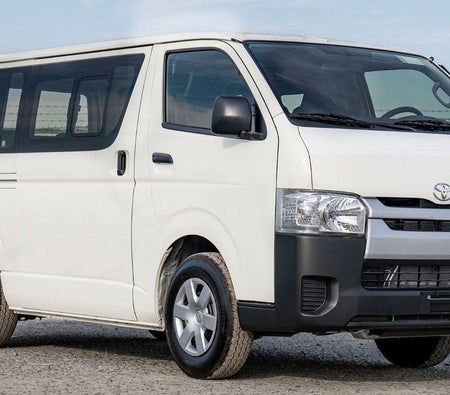 Toyota Hiace 2024, photo 3 of 4