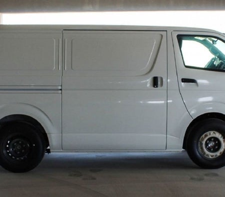 Toyota Hiace 2025, photo 3 of 4