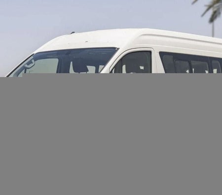 Toyota Hiace 2025, photo 2 of 4