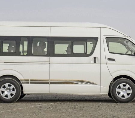 Toyota Hiace 2025, photo 4 of 4