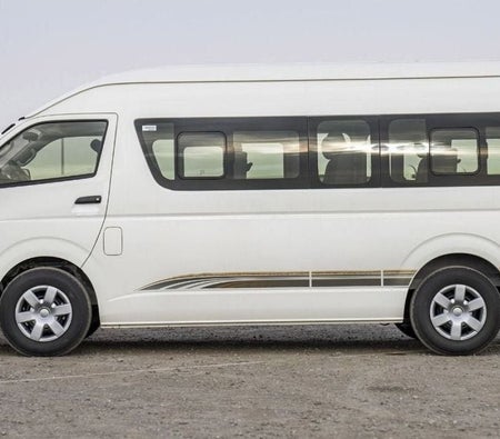 Toyota Hiace 2025, photo 3 of 4