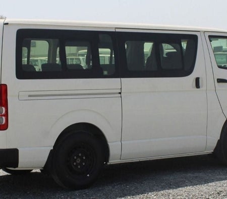 Toyota Hiace 2025, photo 4 of 4