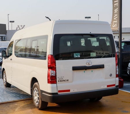 Toyota Hiace 2026, photo 4 of 4