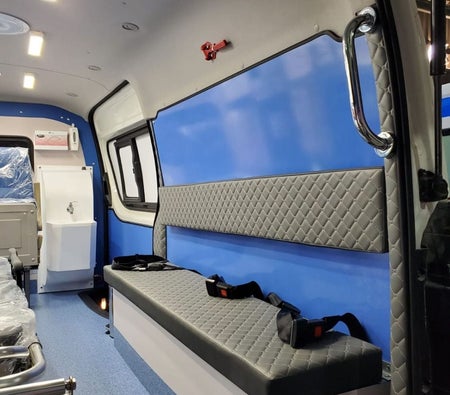 Toyota Hiace 2026, photo 4 of 4
