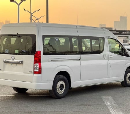 Toyota Hiace 2026, photo 4 of 4
