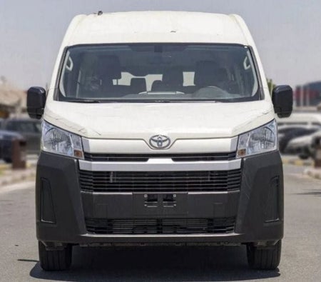 Toyota Hiace 2026, photo 2 of 4