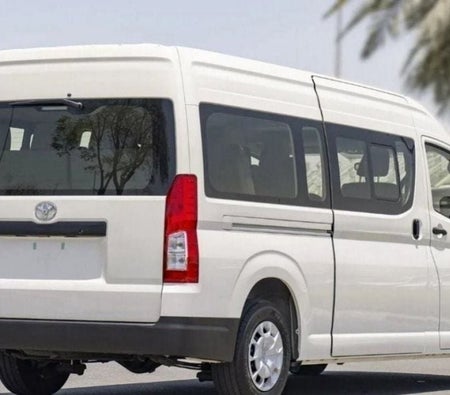 Toyota Hiace 2026, photo 4 of 4