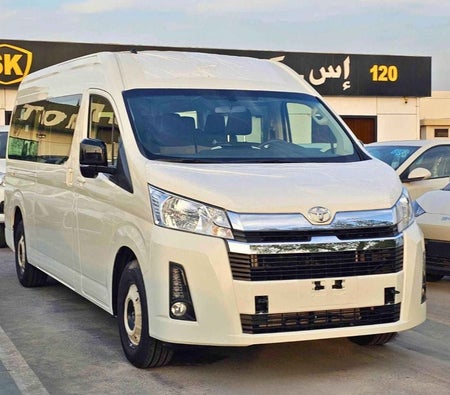 Bianca Toyota Hiace 2026